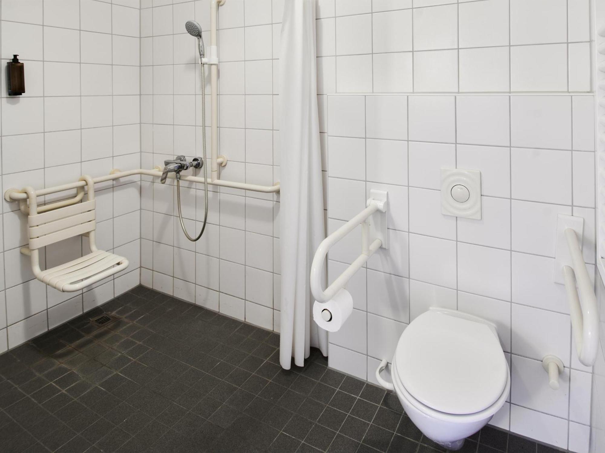 B&B Hotel Koeln-Marsdorf Εξωτερικό φωτογραφία