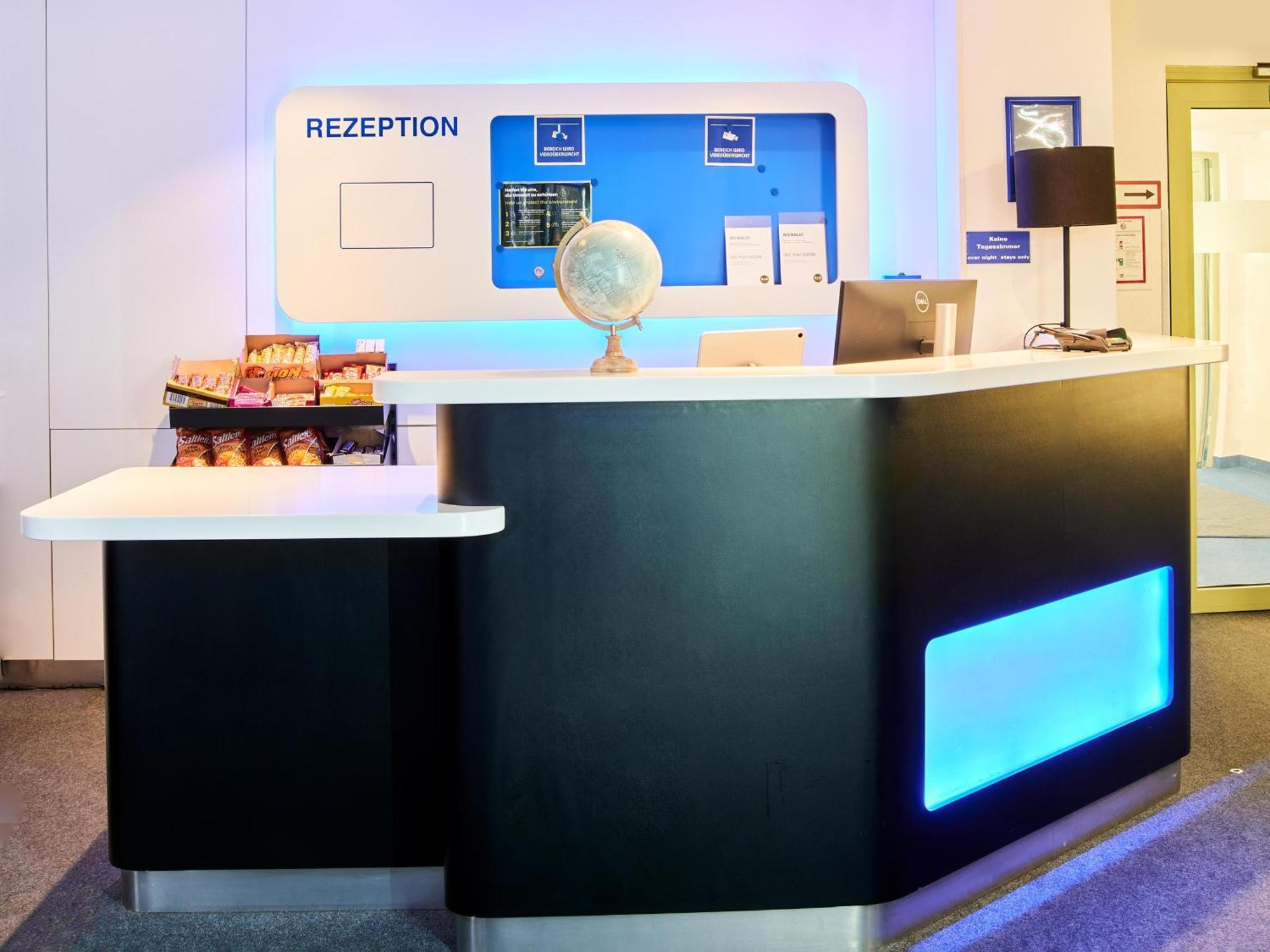 B&B Hotel Koeln-Marsdorf Εξωτερικό φωτογραφία